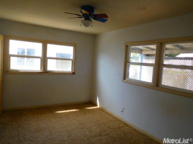 442 Russell St, Winters, CA 95694 photo 7