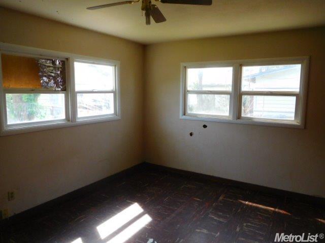 442 Russell St, Winters, CA 95694 photo 4