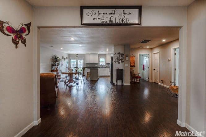 592 E Galin Rd, French Camp, CA 95231 photo 7