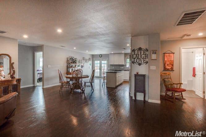 592 E Galin Rd, French Camp, CA 95231 photo 12
