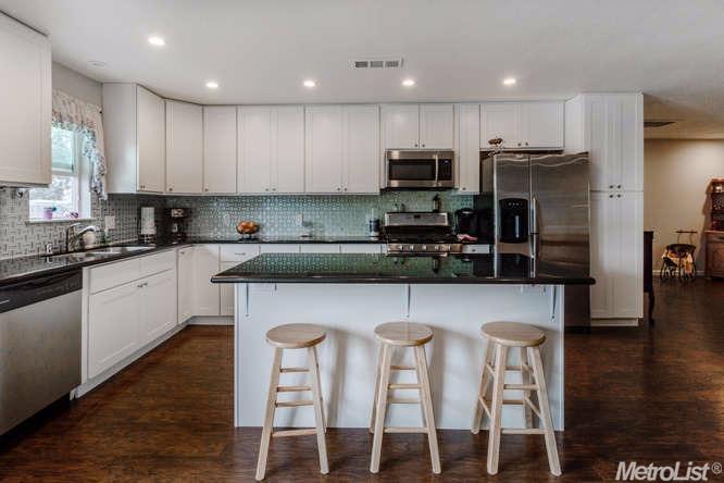 592 E Galin Rd, French Camp, CA 95231 photo 21