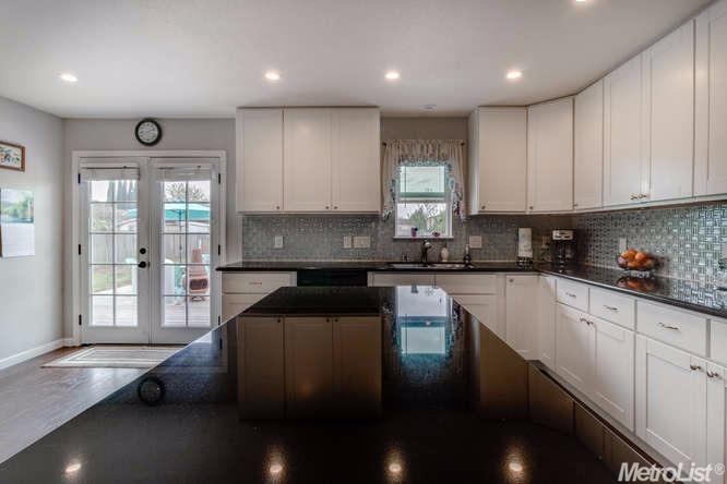 592 E Galin Rd, French Camp, CA 95231 photo 16