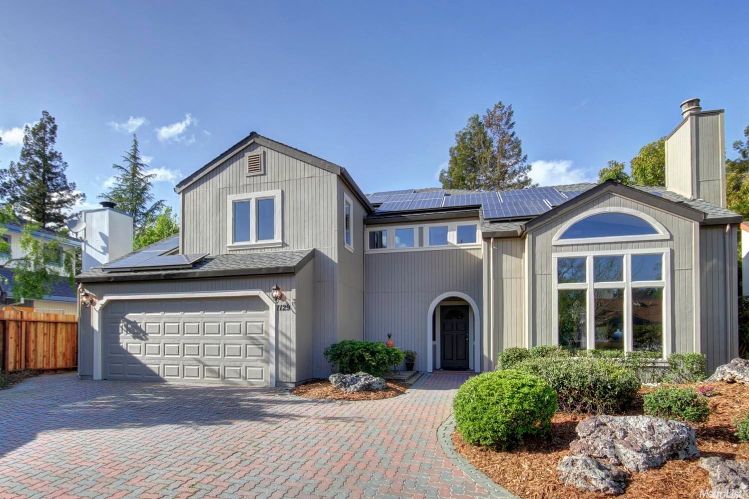 1129 Pamplona Ave, Davis, CA 95616 photo 2