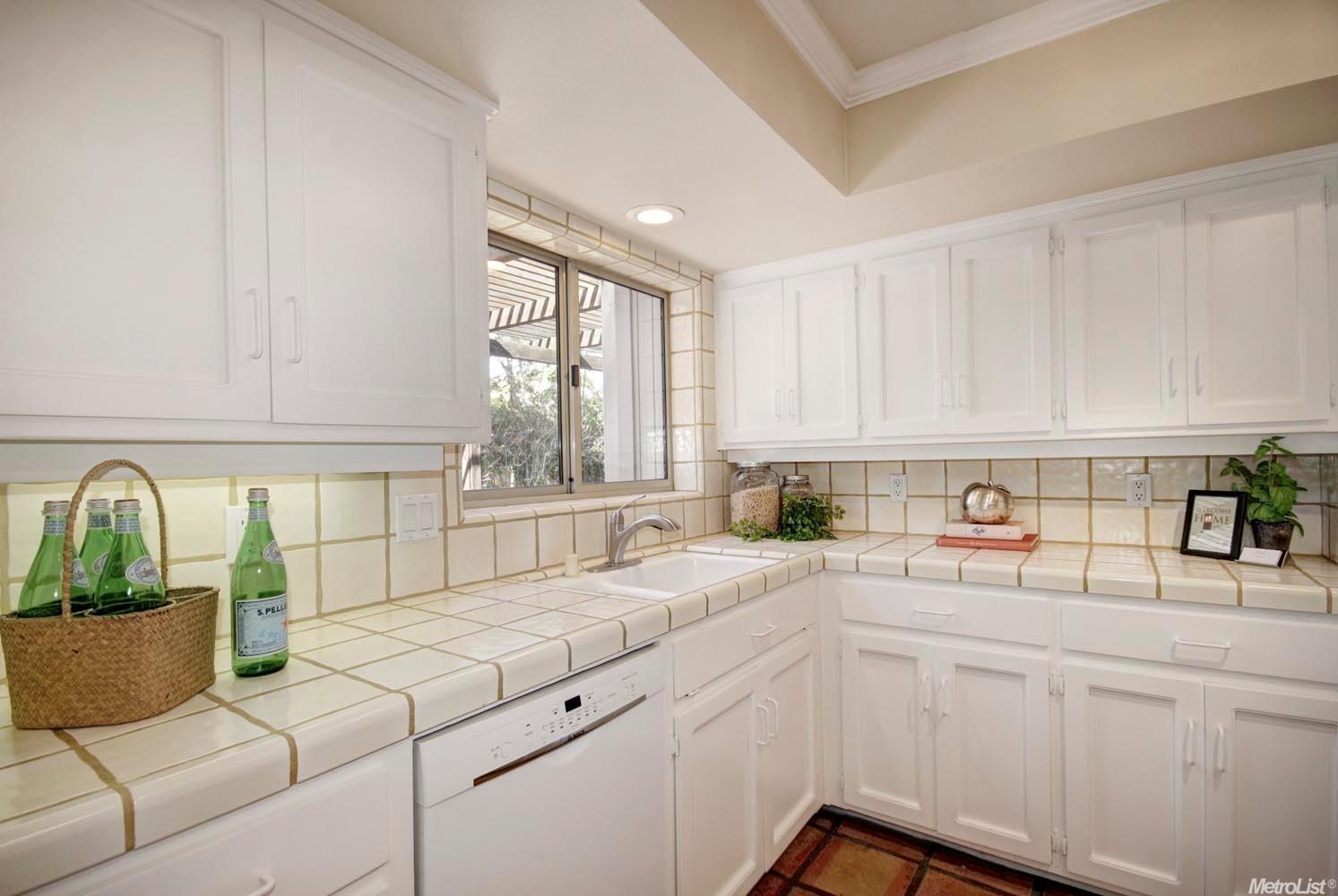 1129 Pamplona Ave, Davis, CA 95616 photo 15