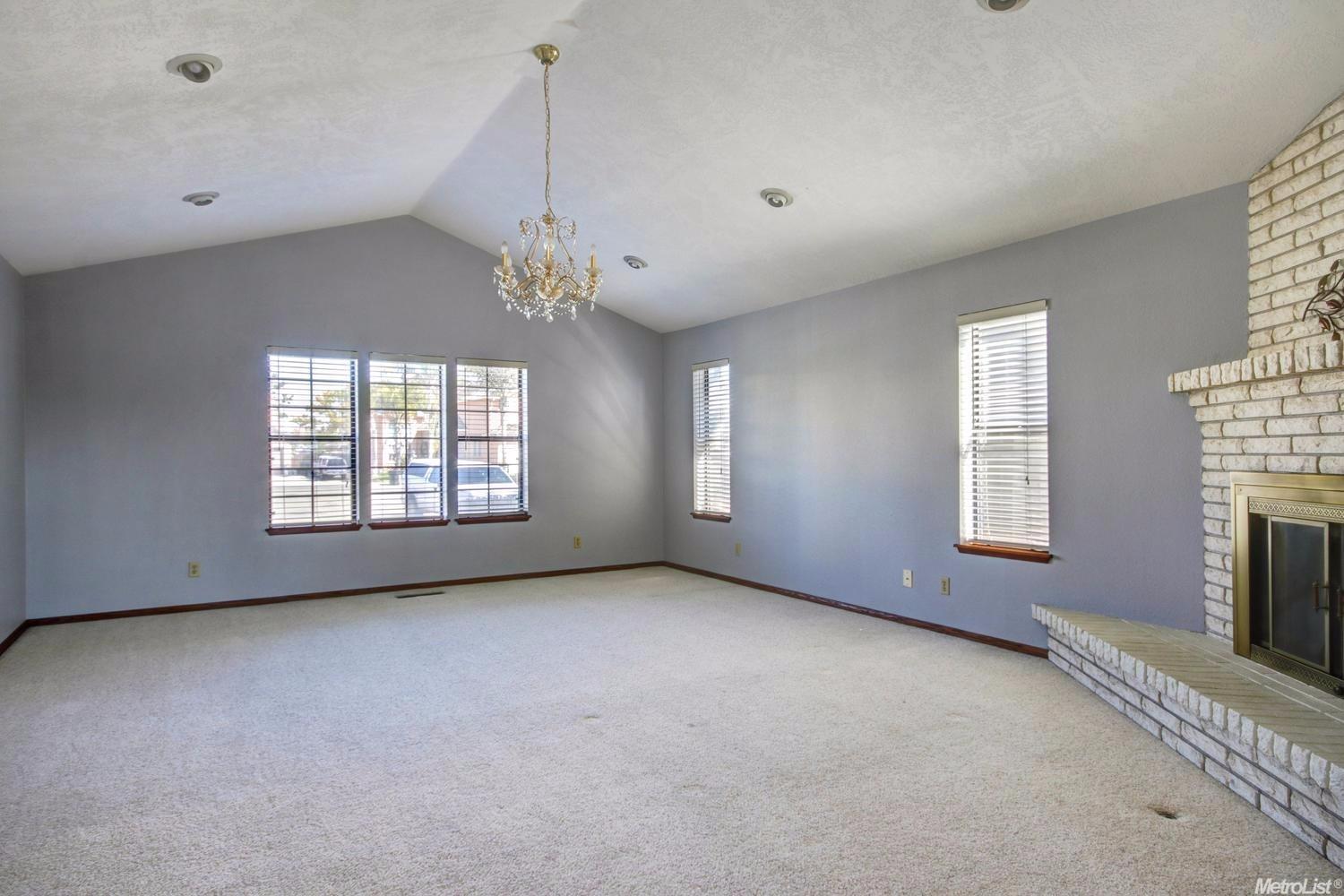 838 Cobblestone Ct, Ripon, CA 95366 photo 5