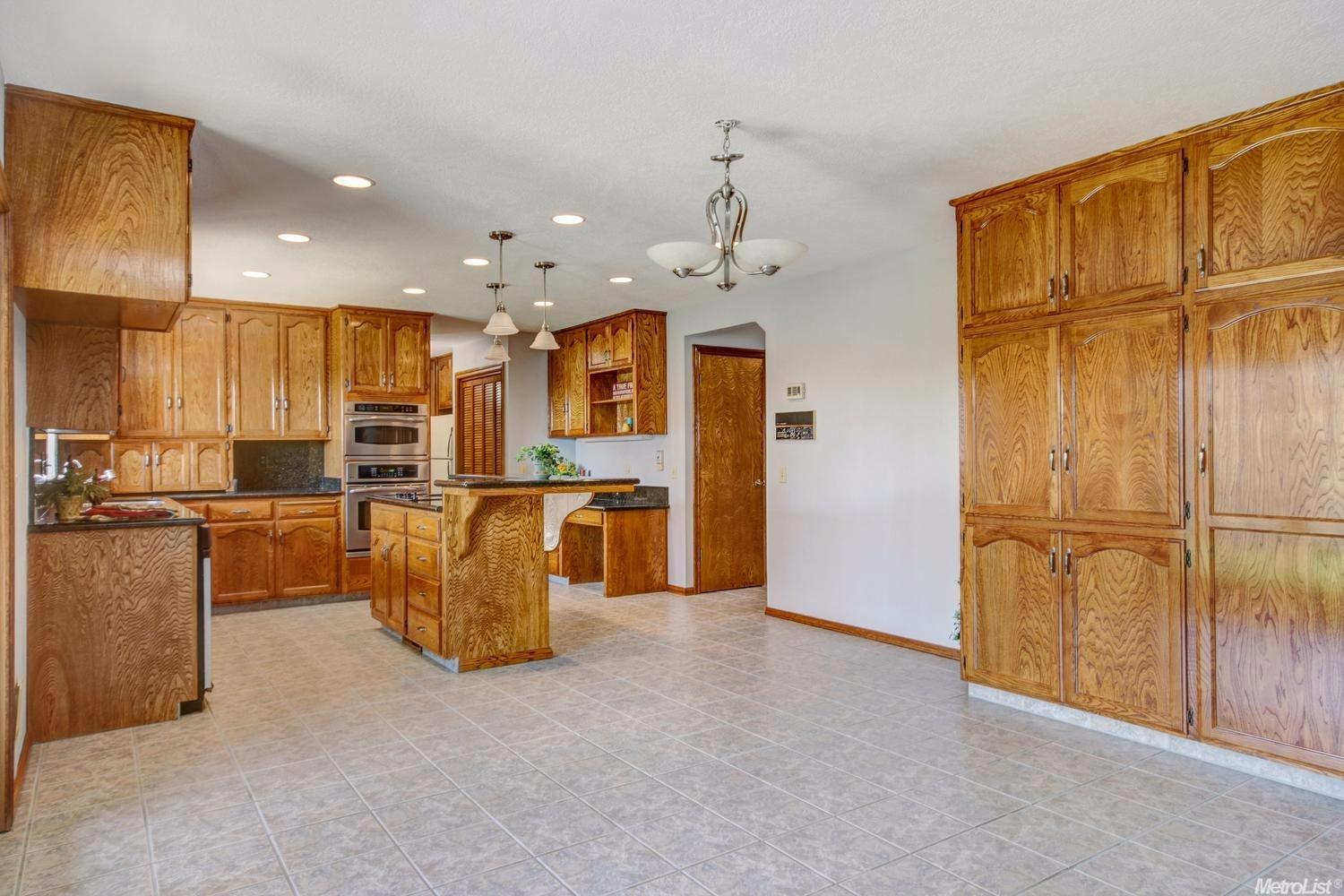 838 Cobblestone Ct, Ripon, CA 95366 photo 11