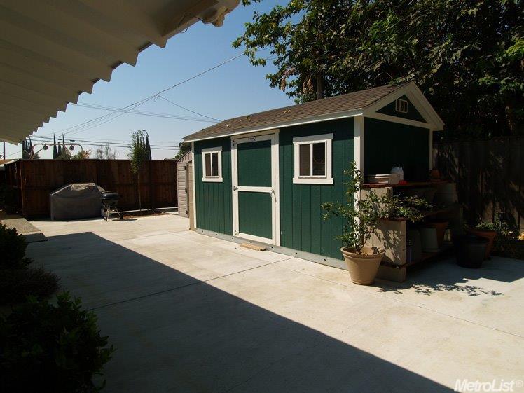 411 E Minnesota Ave, Turlock, CA 95382 photo 22