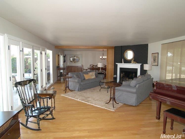411 E Minnesota Ave, Turlock, CA 95382 photo 4