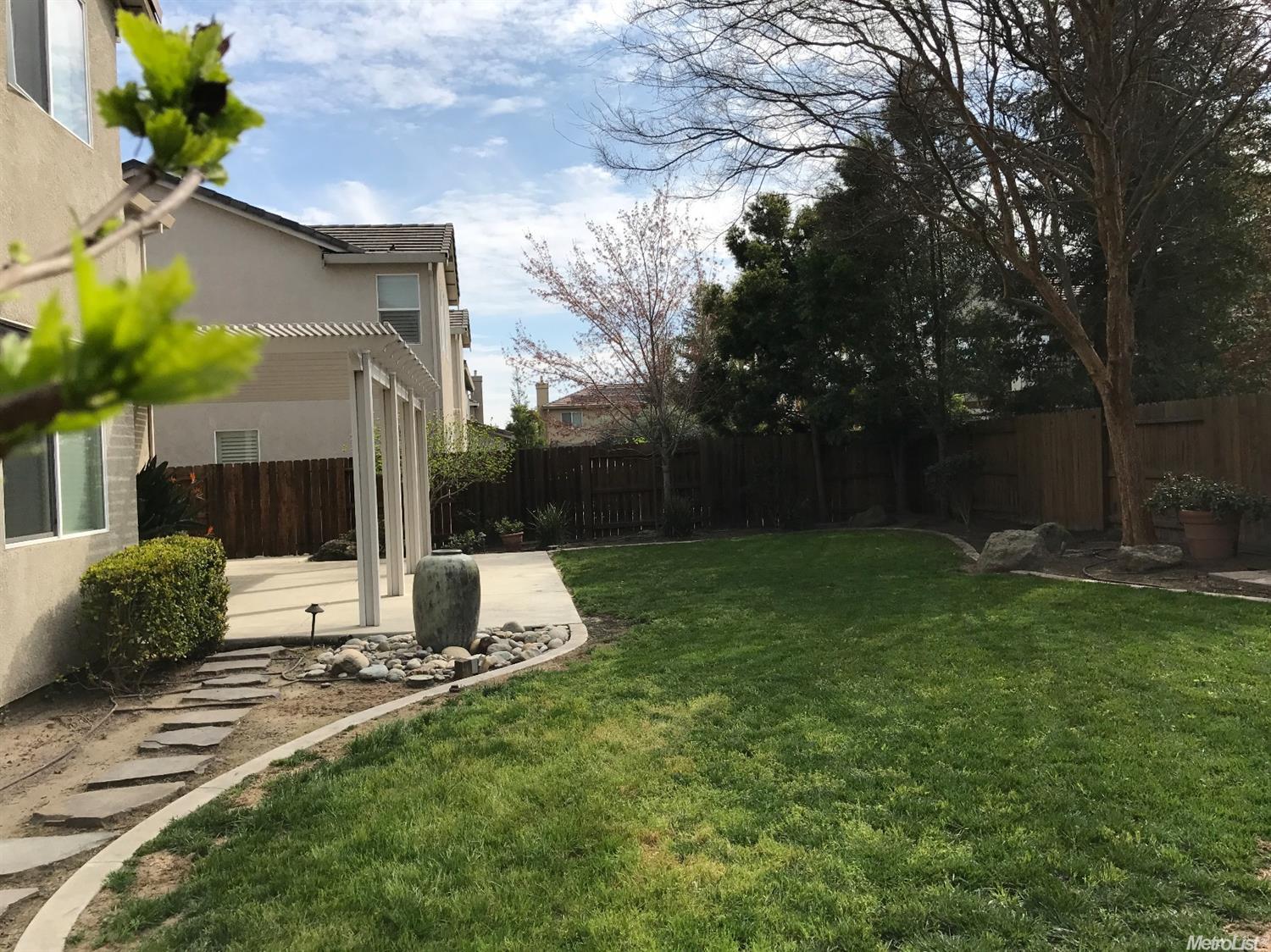 286 E Wind Dr, Ripon, CA 95366 photo 11