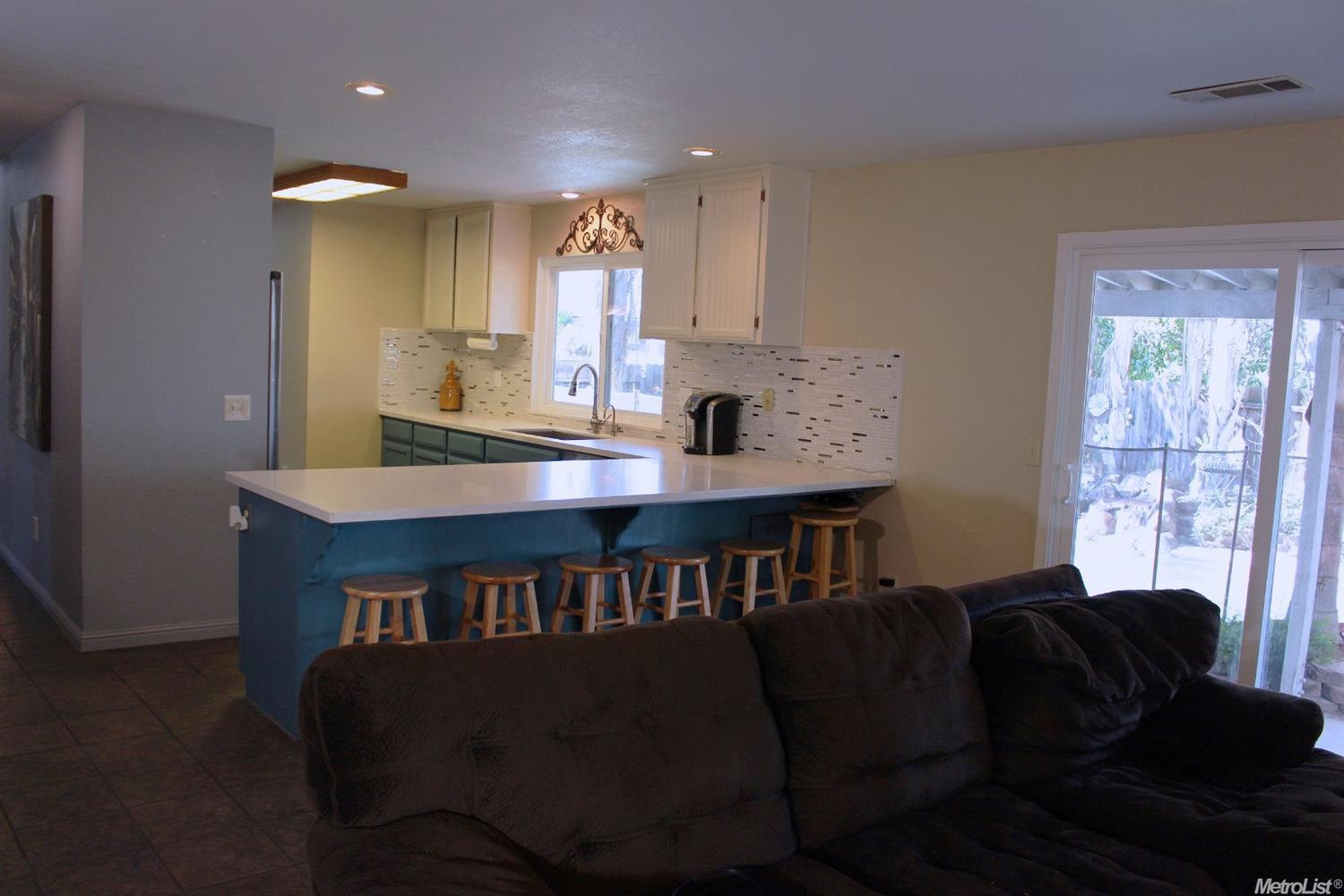 15415 Ruby Ct, Lathrop, CA 95330 photo 3