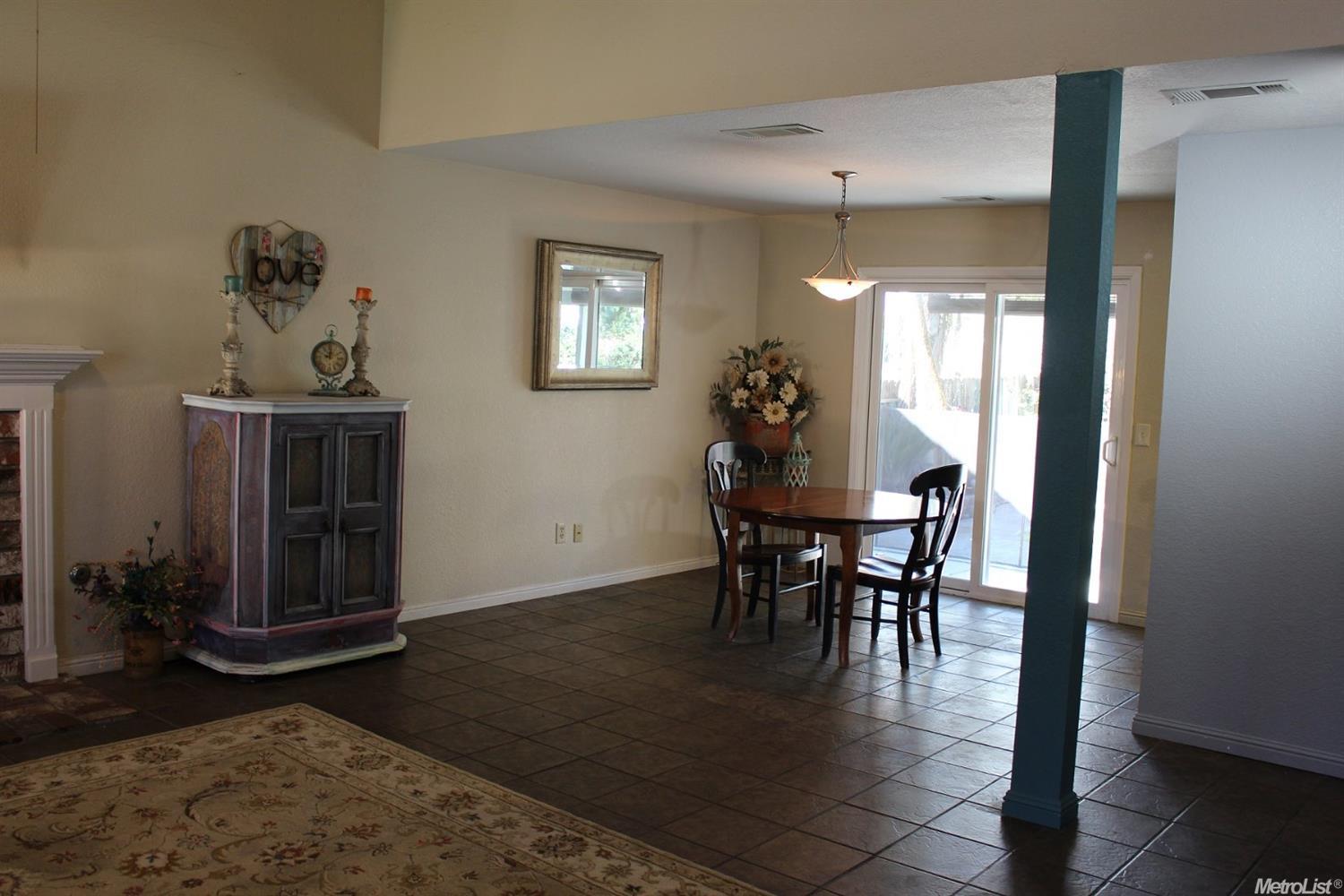 15415 Ruby Ct, Lathrop, CA 95330 photo 11