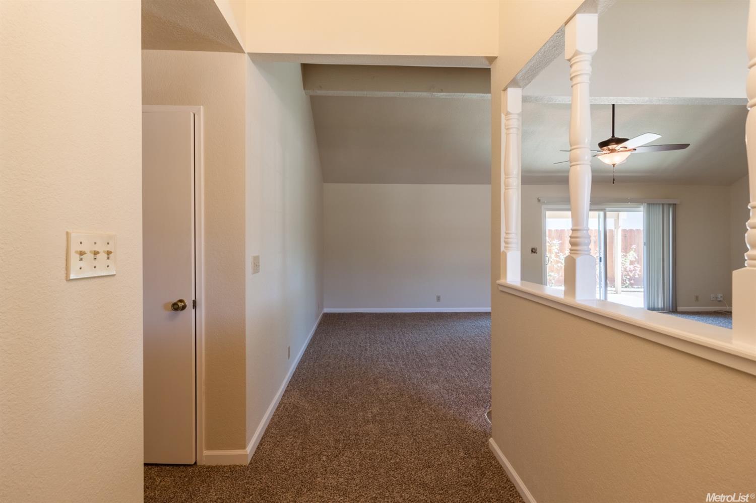 4008 Timahoe Dr, Modesto, CA 95356 photo 2