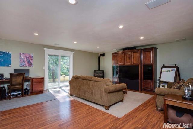 1675 Tecolote Dr, Placerville, CA 95667 photo 4