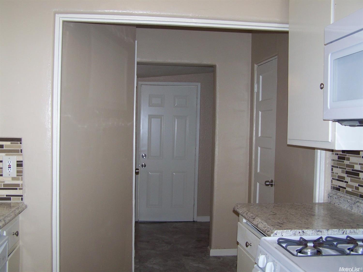 326 Yosemite Ave, Modesto, CA 95351 photo 6
