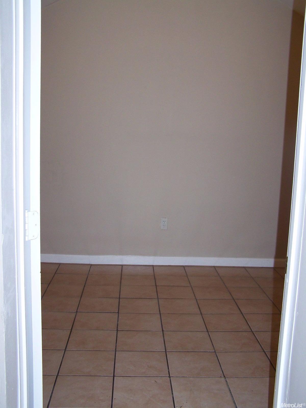 326 Yosemite Ave, Modesto, CA 95351 photo 17