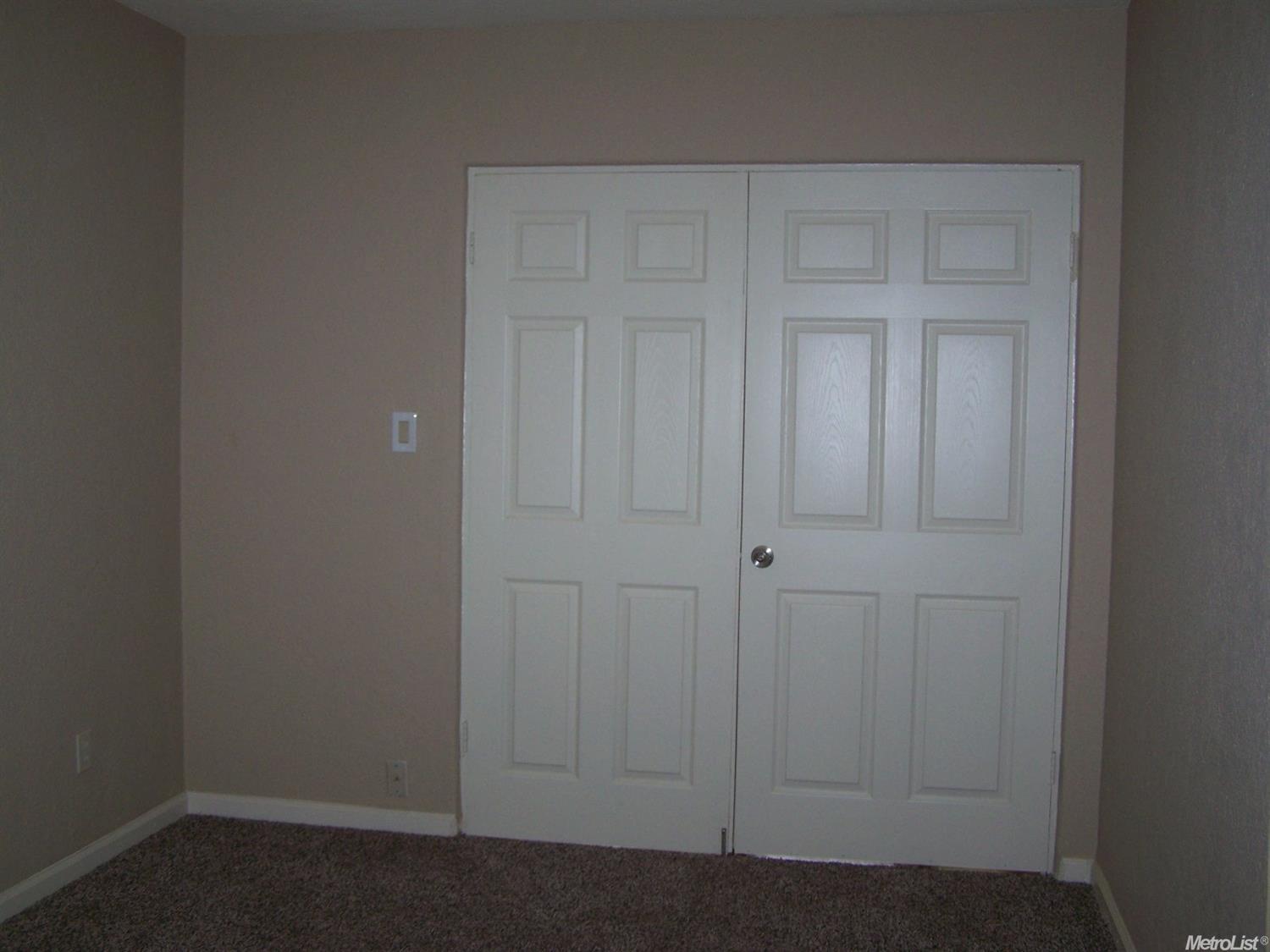 326 Yosemite Ave, Modesto, CA 95351 photo 8