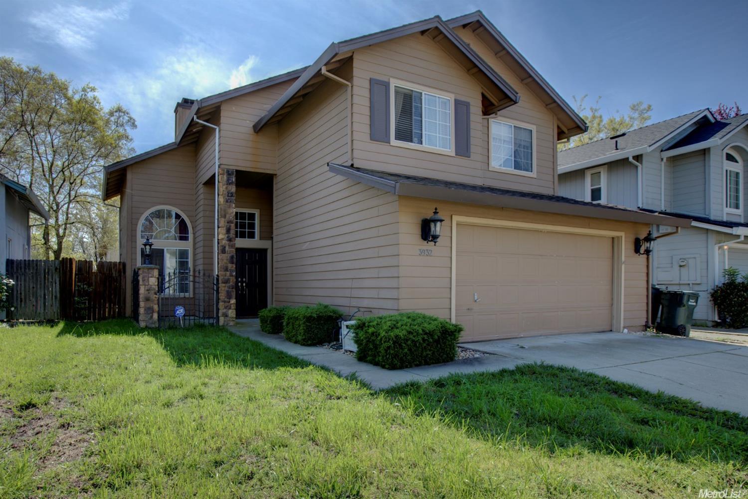 3932 Diane Dr, Antelope, CA 95843 photo 1