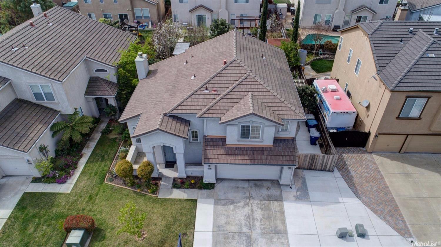 1115 Brookhaven Ln, Manteca, CA 95337 photo 1