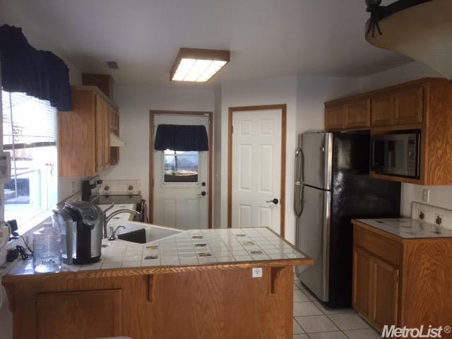 2825 Carmella, Modesto, CA 95355 photo 5