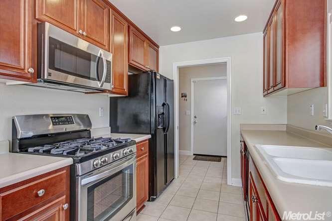 2705 Redbridge Rd, Tracy, CA 95377 photo 2