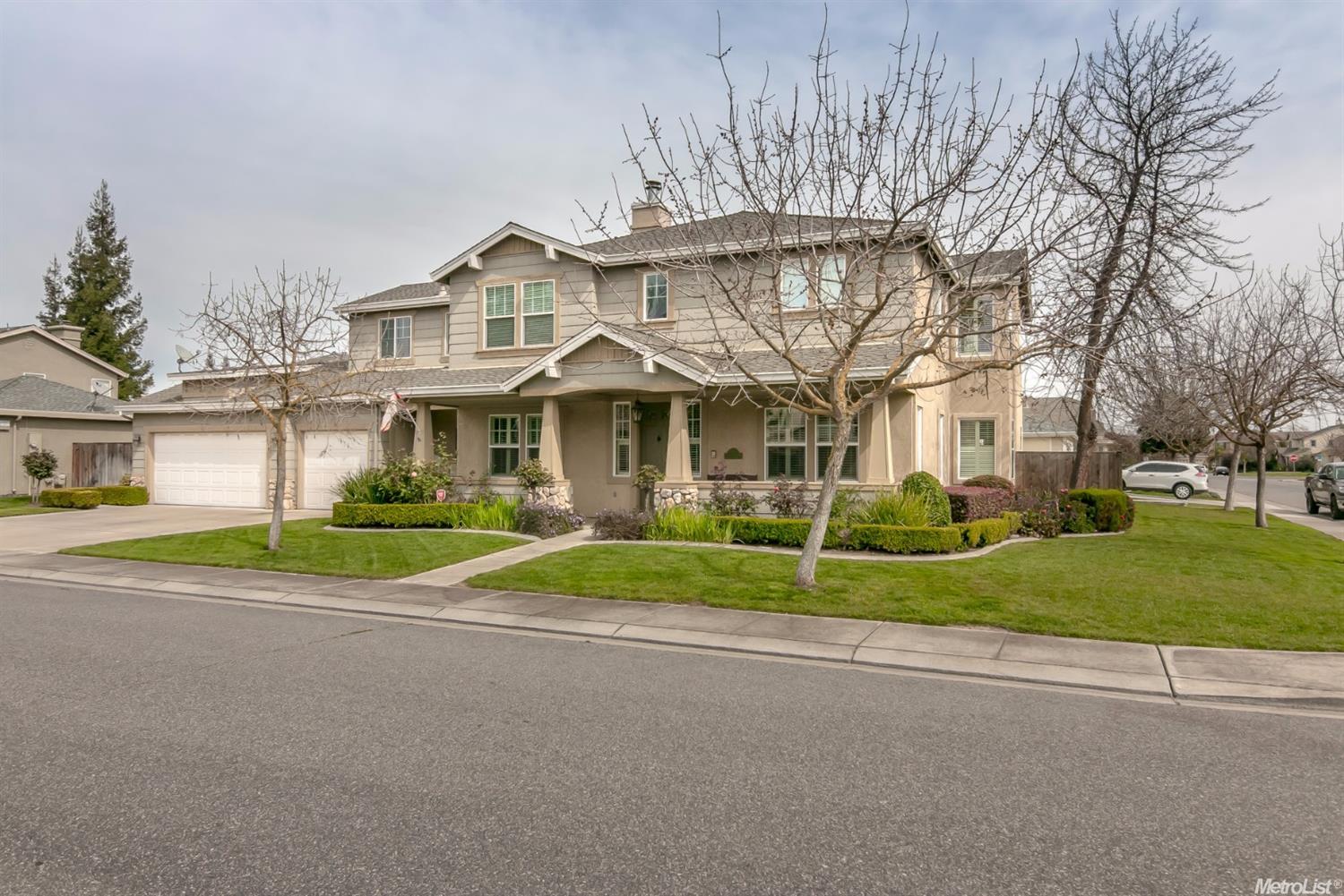 4004 Timeless Trail Dr, Modesto, CA 95356 photo 2