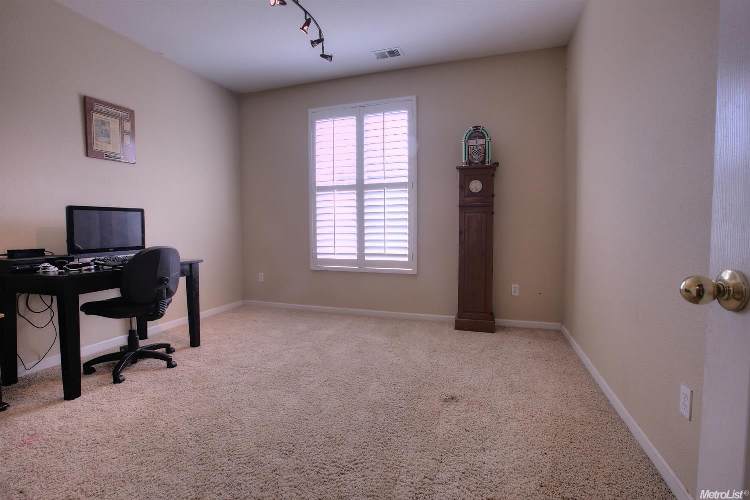 3208 Plantation Ct, Modesto, CA 95355 photo 13