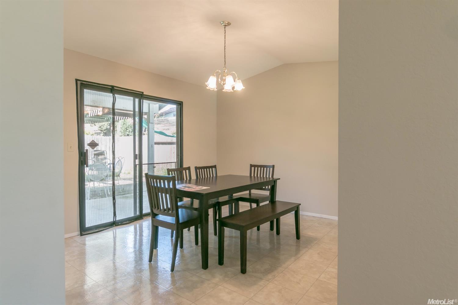 970 Mary Jane Ave, Patterson, CA 95363 photo 9