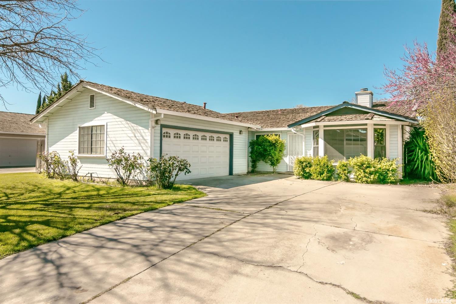 970 Mary Jane Ave, Patterson, CA 95363 photo 1