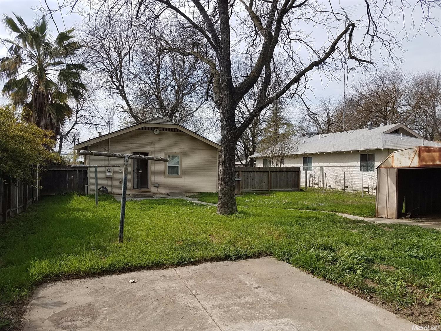 327 Alturas Ave, Modesto, CA 95351 photo 10