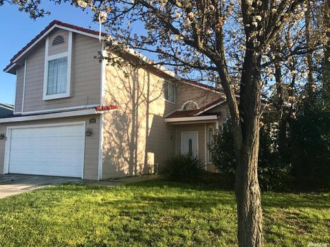 1890 Rogina Ct, Merced, CA 95341 photo 4