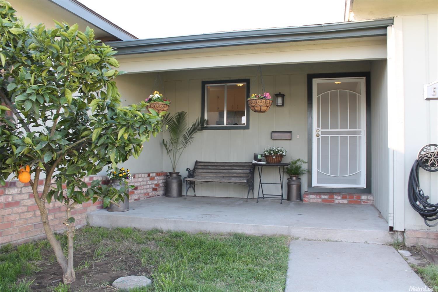 5743 Navajo Ct, Manteca, CA 95336 photo 5