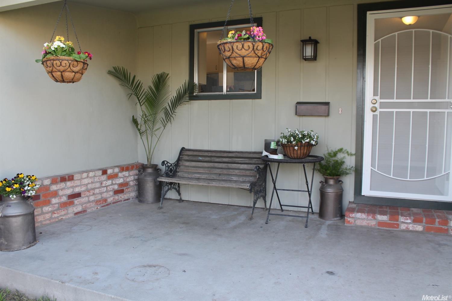 5743 Navajo Ct, Manteca, CA 95336 photo 4