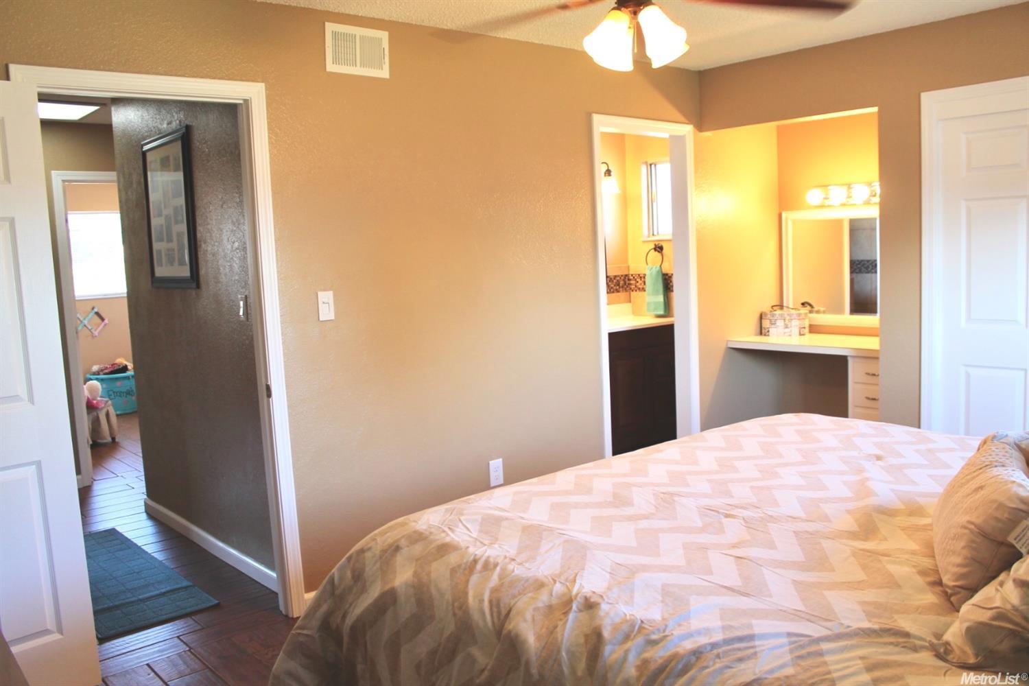 5743 Navajo Ct, Manteca, CA 95336 photo 21