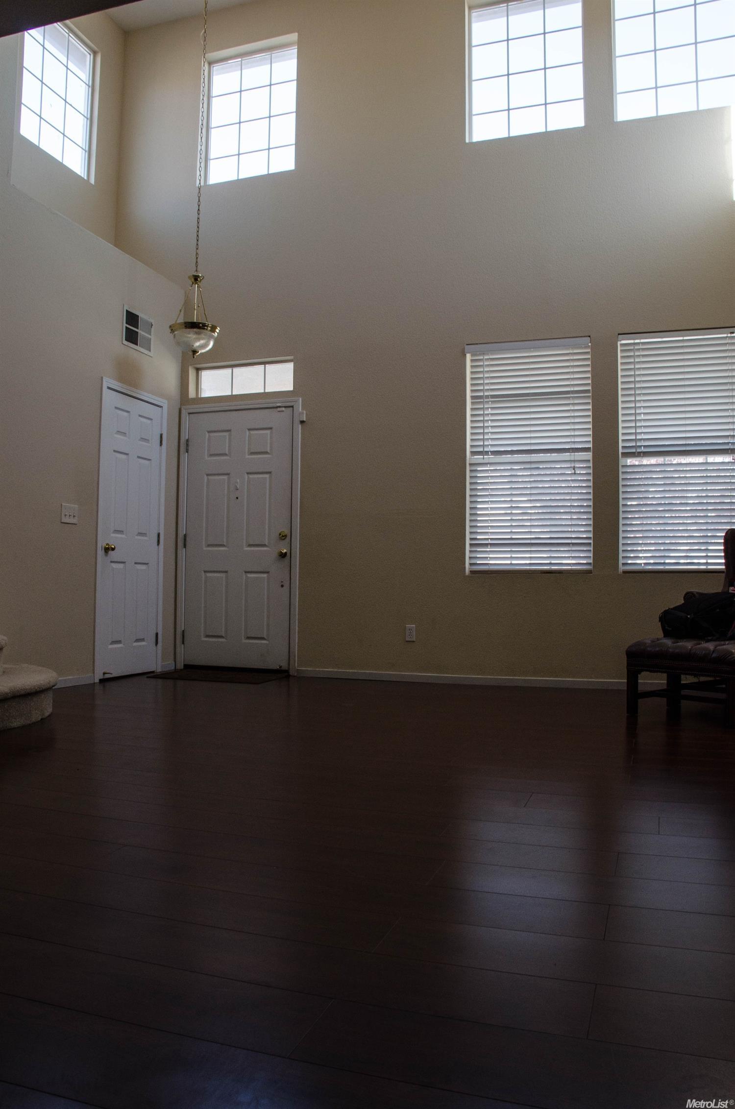 13631 Redstone St, Lathrop, CA 95330 photo 4