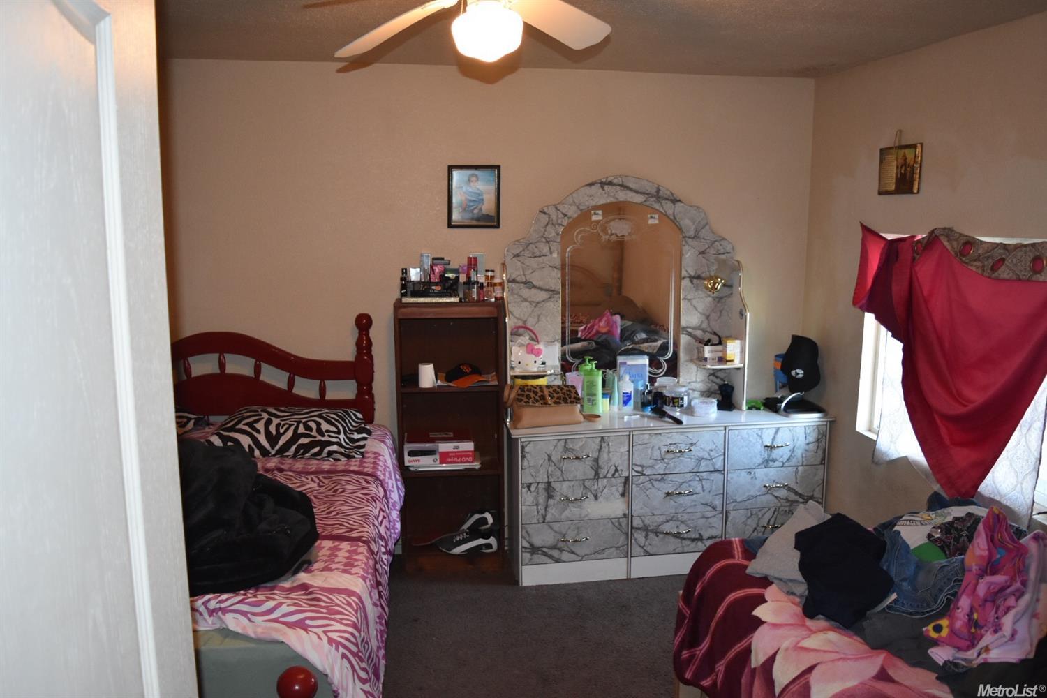 728 Lassen Ave, Modesto, CA 95358 photo 5