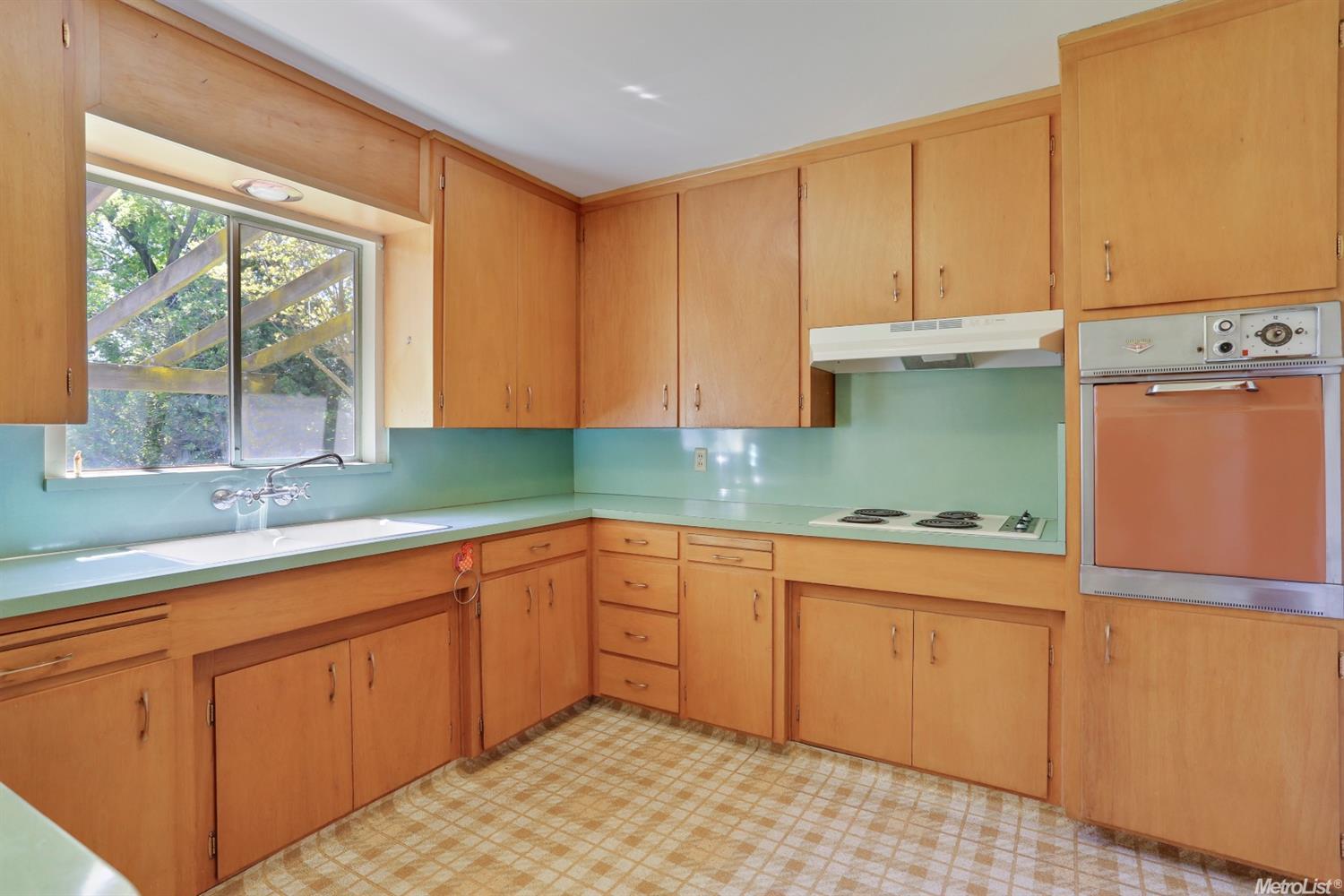 1640 Lake St, Lodi, CA 95242 photo 14