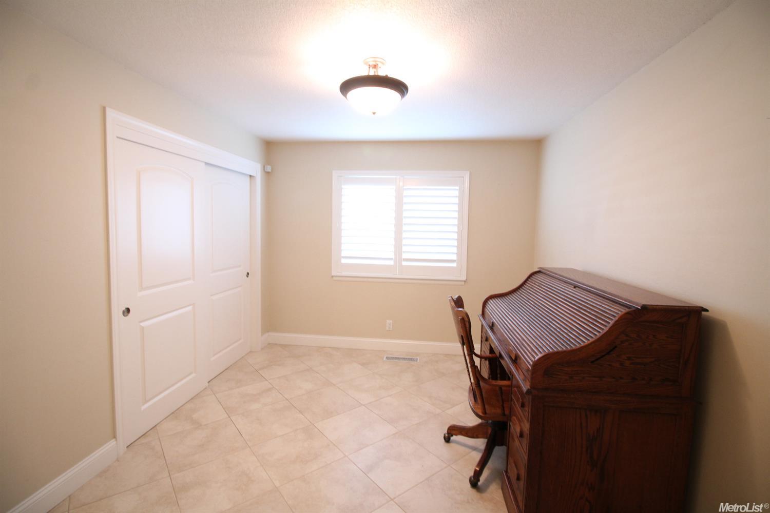 1401 Sextant Way, Manteca, CA 95337 photo 9