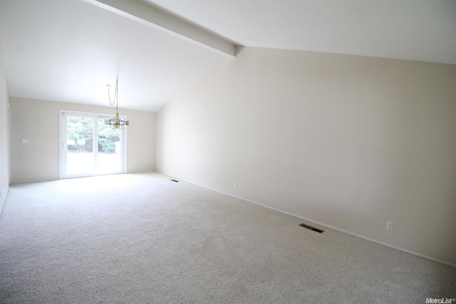 1401 Sextant Way, Manteca, CA 95337 photo 4