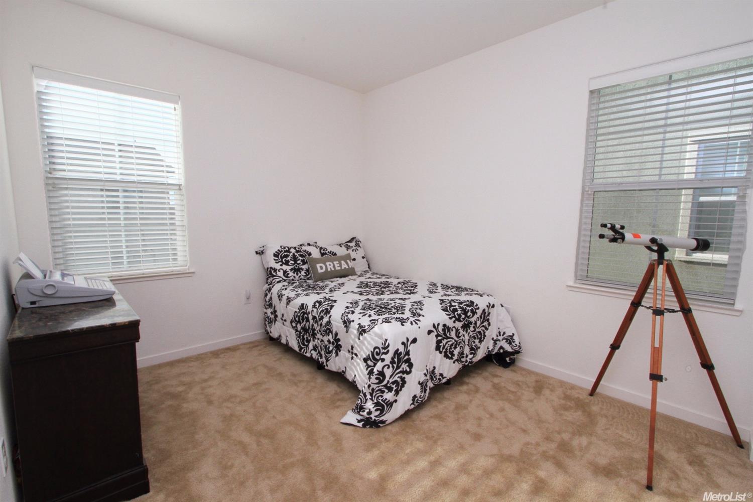 18253 Exeter Ct, Lathrop, CA 95330 photo 17