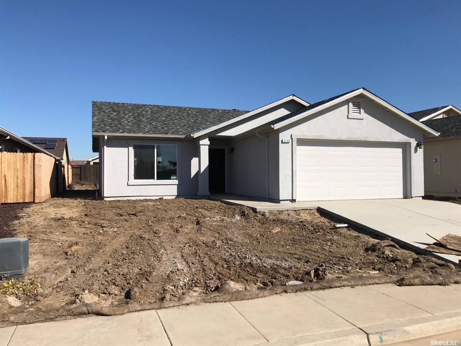 2130 W Pincay St, Merced, CA 95348 photo 1