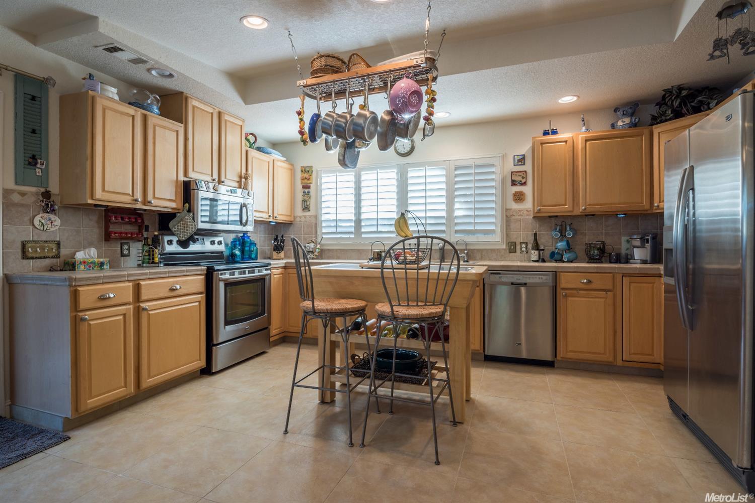 7008 Oakmont Dr, Modesto, CA 95356 photo 8
