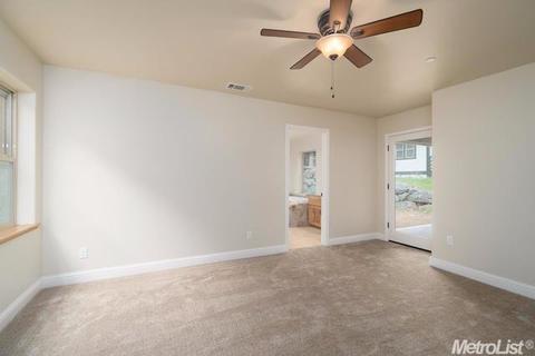 994 Thompson Way, Placerville, CA 95667 photo 4