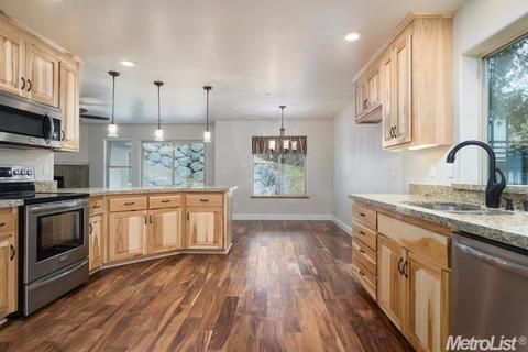 994 Thompson Way, Placerville, CA 95667 photo 2