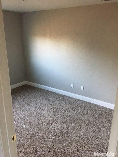 6 Pointer Ct, Sacramento, CA 95823 photo 4