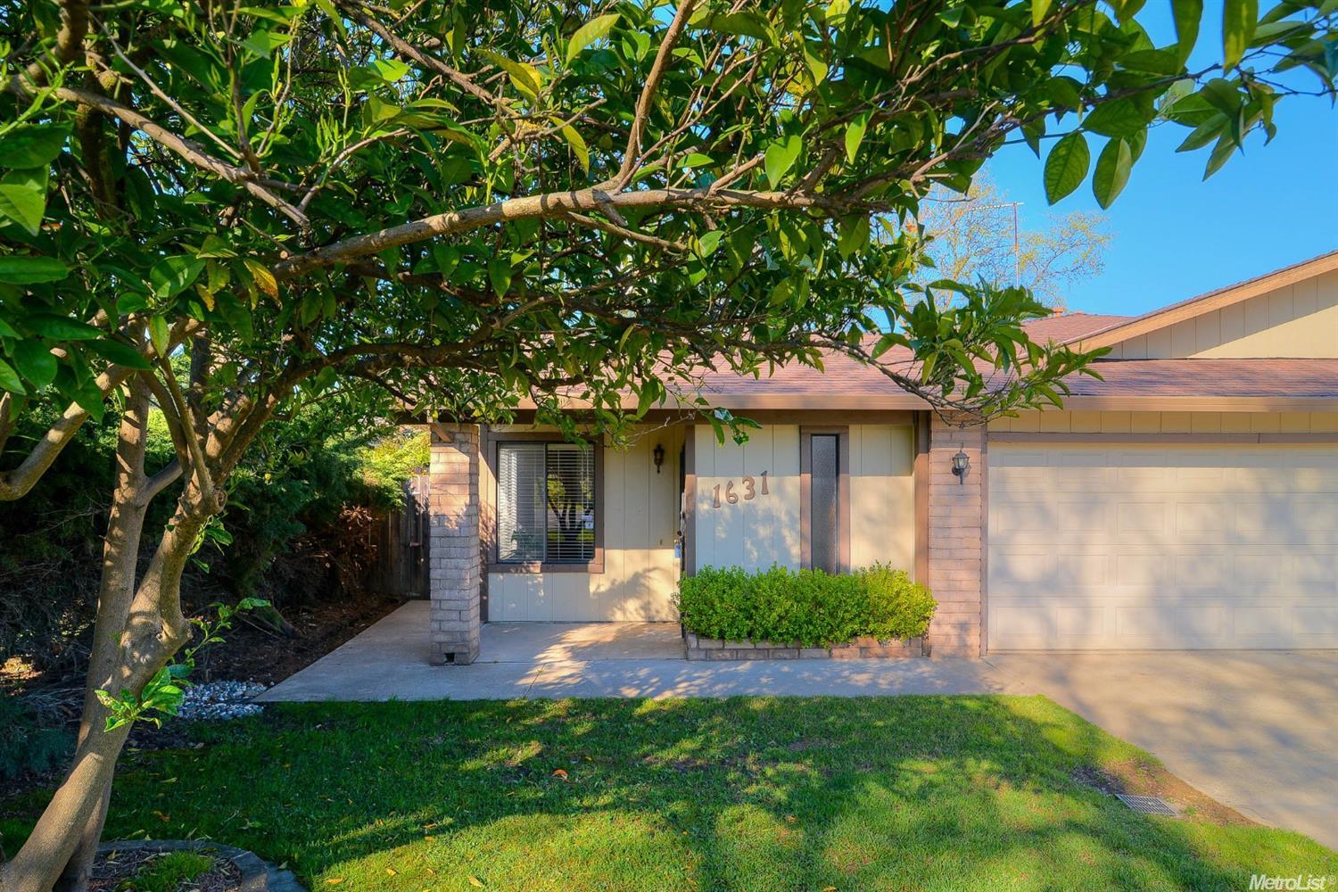 1633 Mendota Way, Carmichael, CA 95608 photo 4