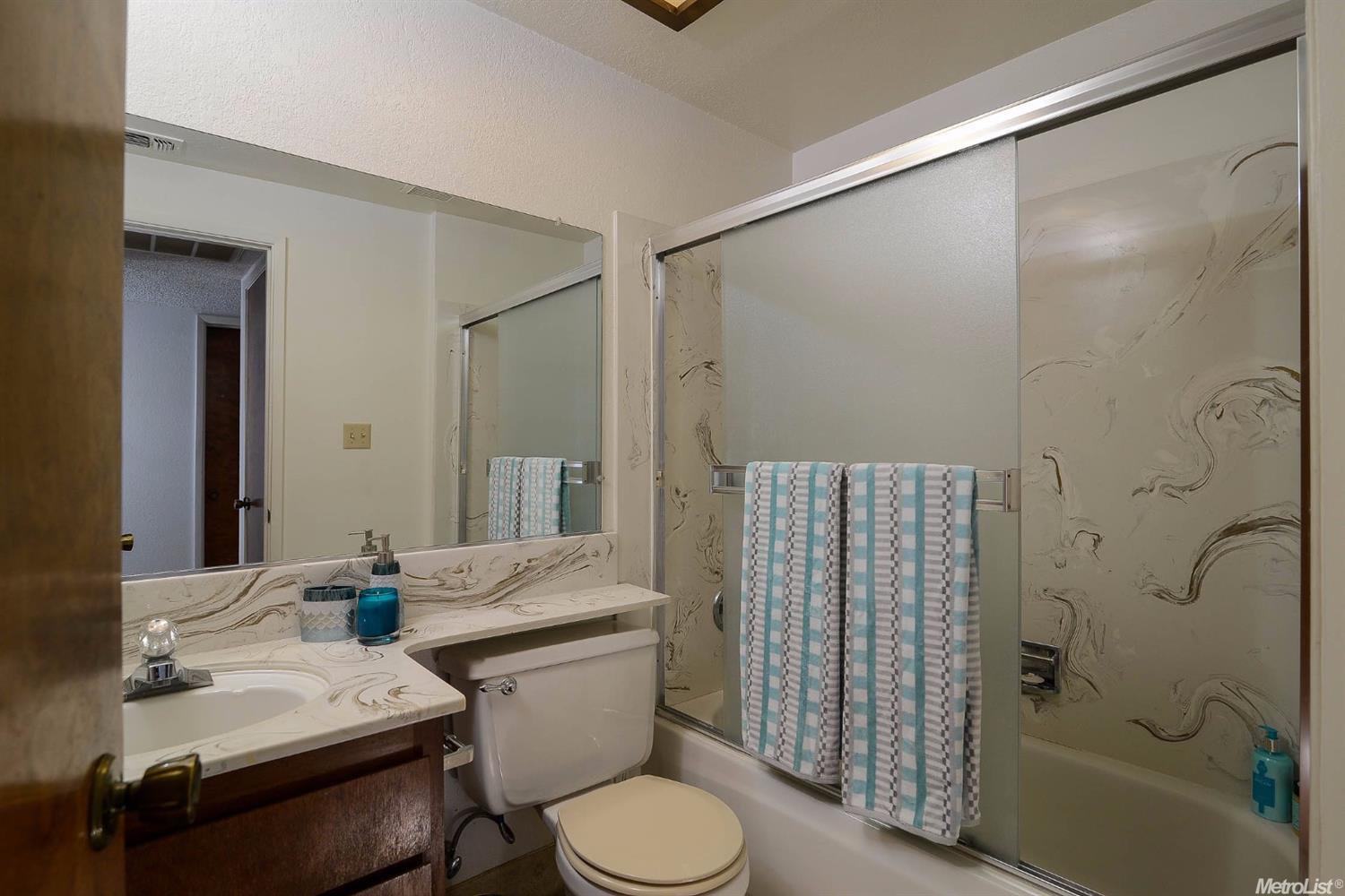 1633 Mendota Way, Carmichael, CA 95608 photo 15