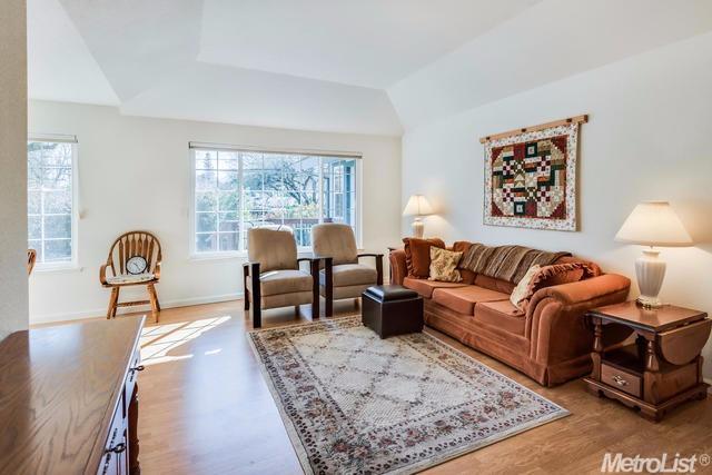 7028 Beech Ave, Orangevale, CA 95662 photo 4