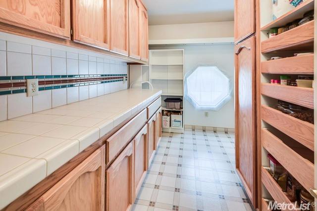 7028 Beech Ave, Orangevale, CA 95662 photo 13