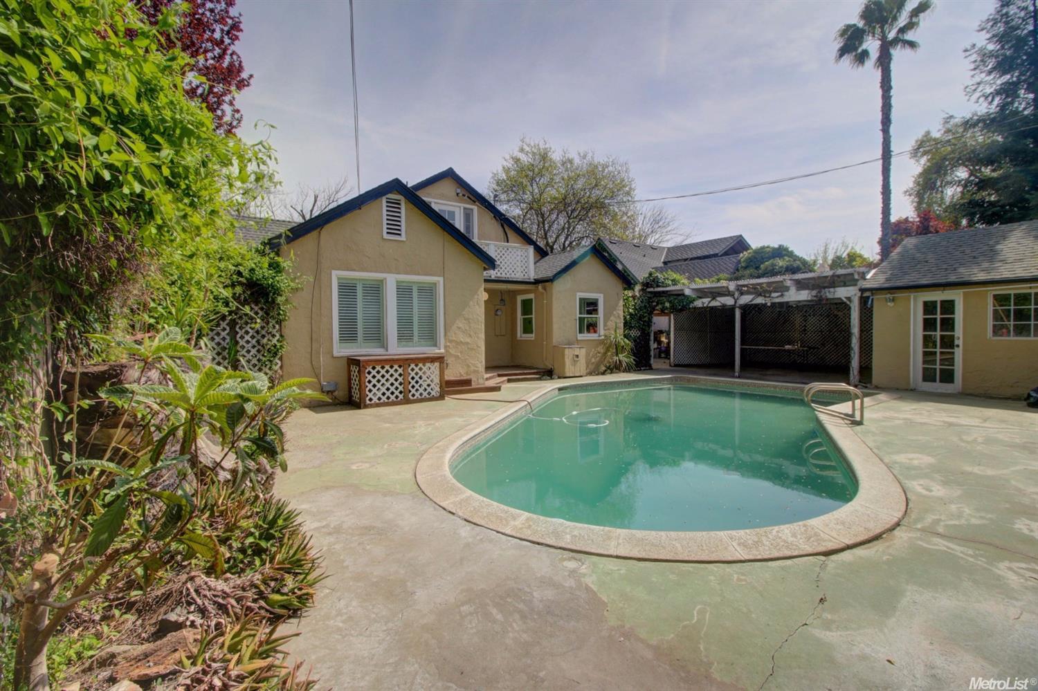 515 Olive Ave, Modesto, CA 95350 photo 23