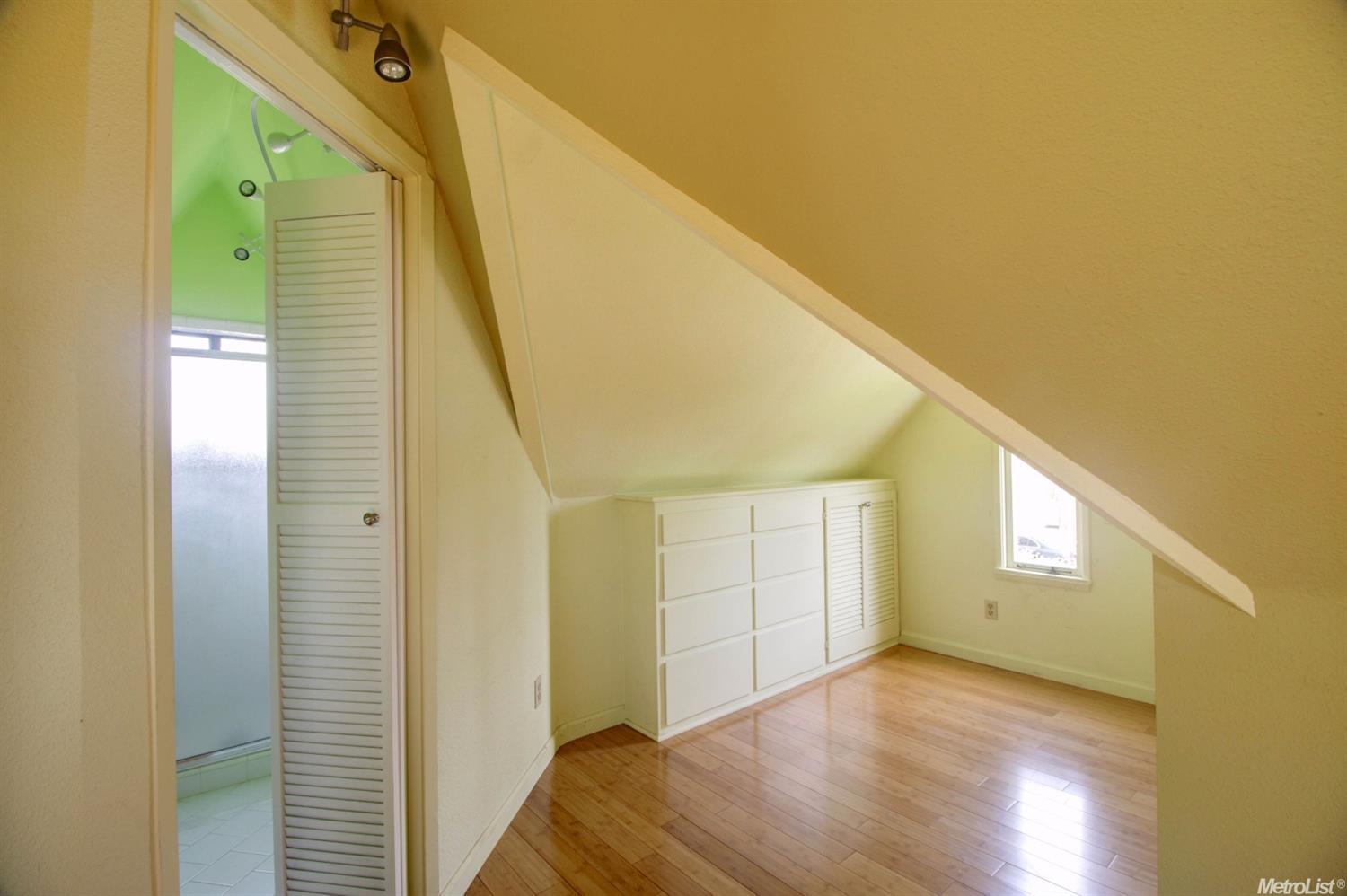 515 Olive Ave, Modesto, CA 95350 photo 20